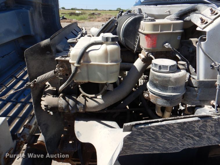 image for item DR2074 2005 Chevrolet C5500  utility / service truck