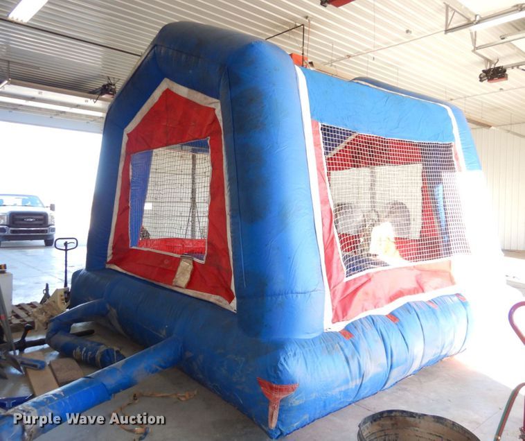 image for item DS1482 2001 Space Walk Interactive  clown face bounce house