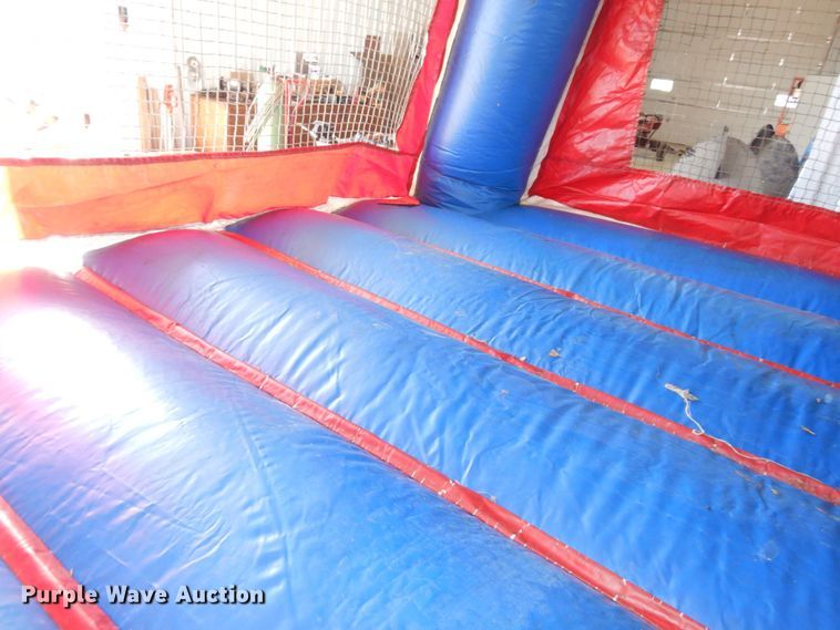 image for item DS1482 2001 Space Walk Interactive  clown face bounce house