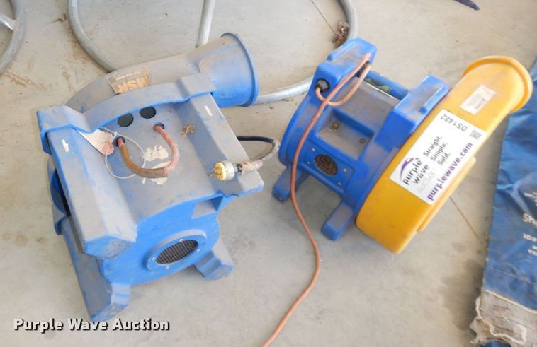 image for item DS1482 2001 Space Walk Interactive  clown face bounce house