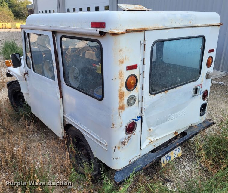 image for item FC9179 1981 Am General DJ-5L  SUV