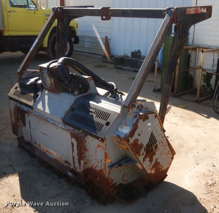 image for item HF9392 2006 FAE UML/SSL 150  skid steer mulcher