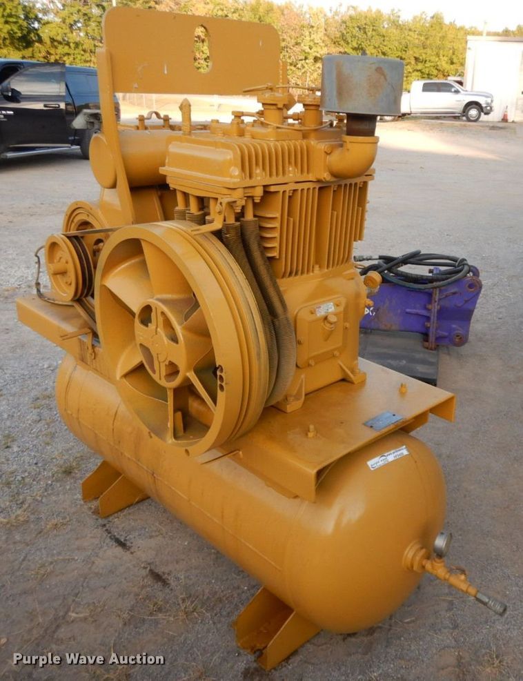 image for item HF9400 air compressor