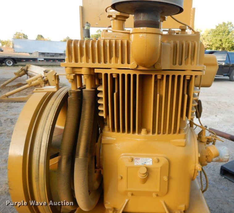 image for item HF9400 air compressor