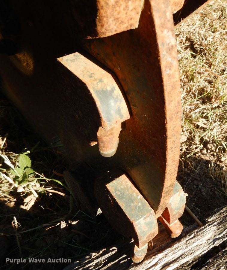 image for item HF9402 Bobcat SGX60  skid steer stump grinder