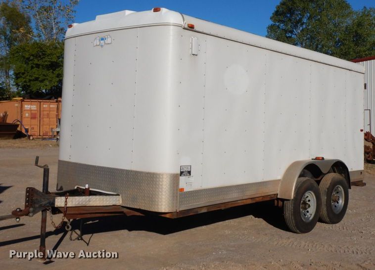 image for item HF9403 2006 Interstate LRD7  enclosed cargo trailer