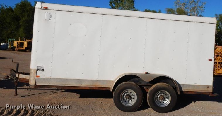 image for item HF9403 2006 Interstate LRD7  enclosed cargo trailer