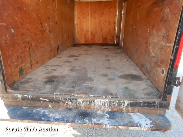 image for item HF9403 2006 Interstate LRD7  enclosed cargo trailer