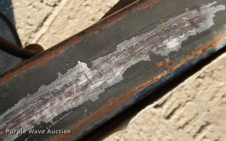 image for item HF9403 2006 Interstate LRD7  enclosed cargo trailer