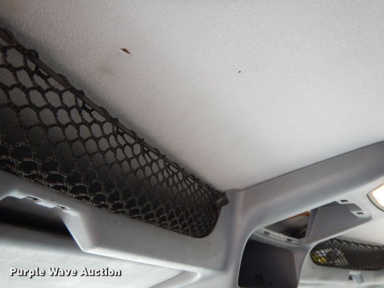 image for item HF9423 2006 International 4400  well treatment truck