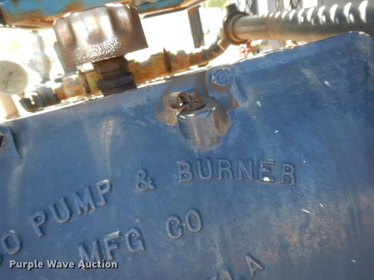 image for item HF9423 2006 International 4400  well treatment truck