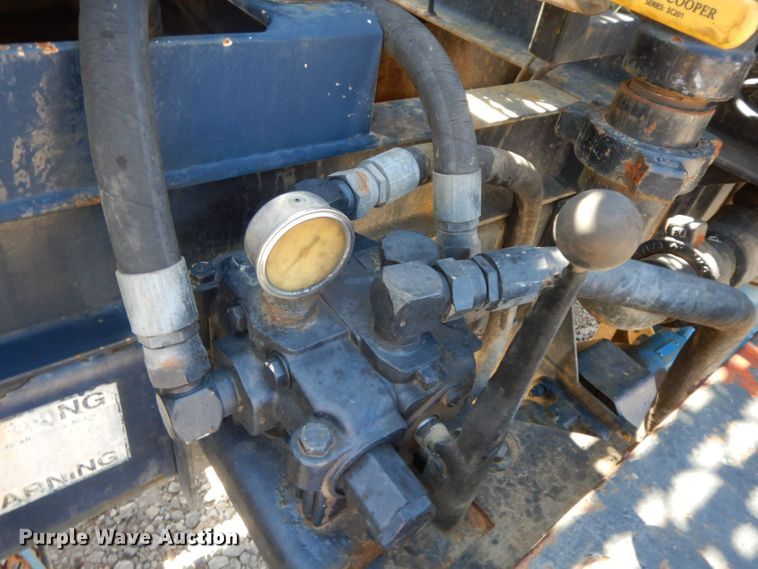 image for item HF9423 2006 International 4400  well treatment truck