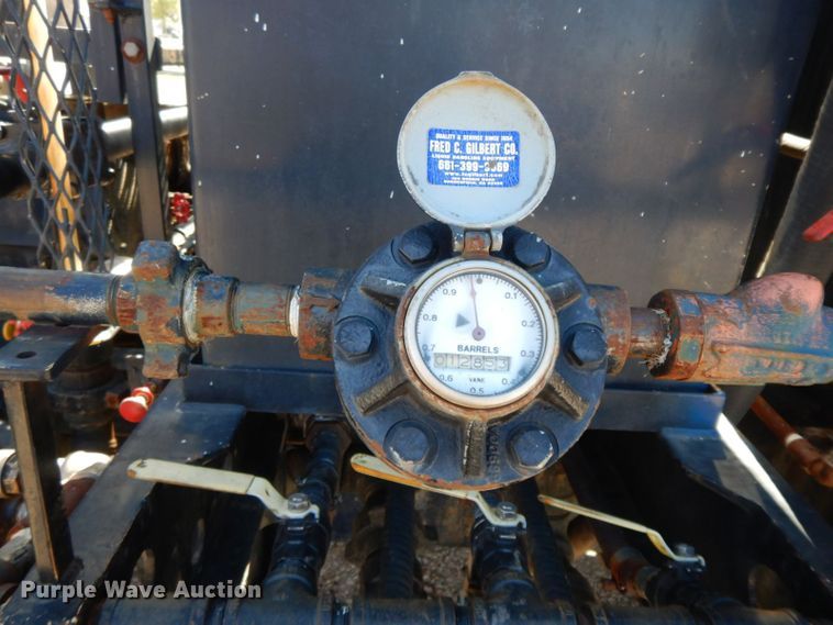 image for item HF9423 2006 International 4400  well treatment truck