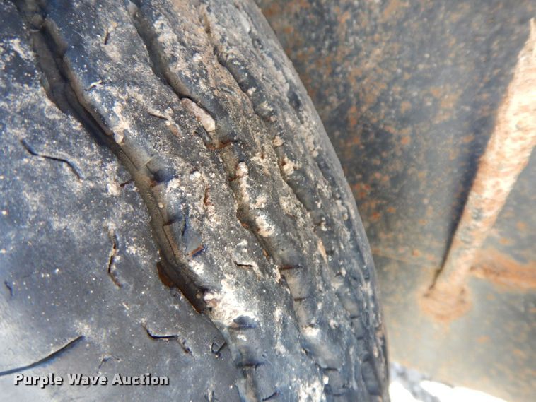 image for item HF9424 2013 Economy Drilling Solutions  vacuum excavator