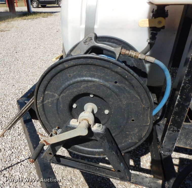 image for item HF9424 2013 Economy Drilling Solutions  vacuum excavator