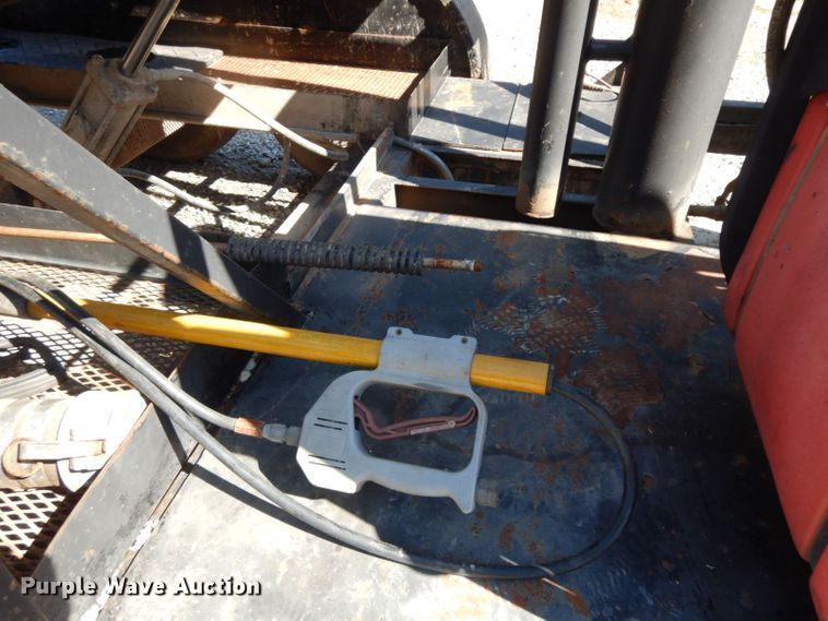 image for item HF9424 2013 Economy Drilling Solutions  vacuum excavator