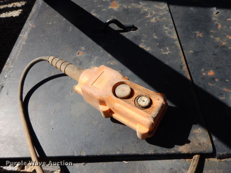 image for item HF9424 2013 Economy Drilling Solutions  vacuum excavator