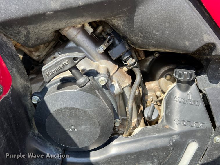 image for item HX9952 2005 Kawasaki Prairie ATV