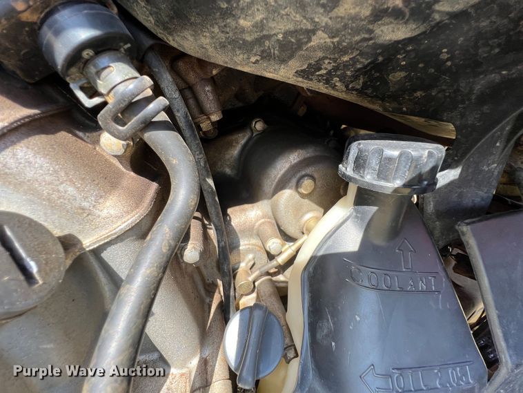 image for item HX9952 2005 Kawasaki Prairie ATV