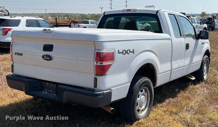 image for item HX9960 2010 Ford F150 XL  SuperCab pickup truck