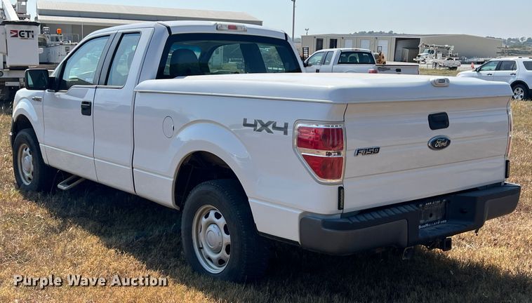 image for item HX9960 2010 Ford F150 XL  SuperCab pickup truck