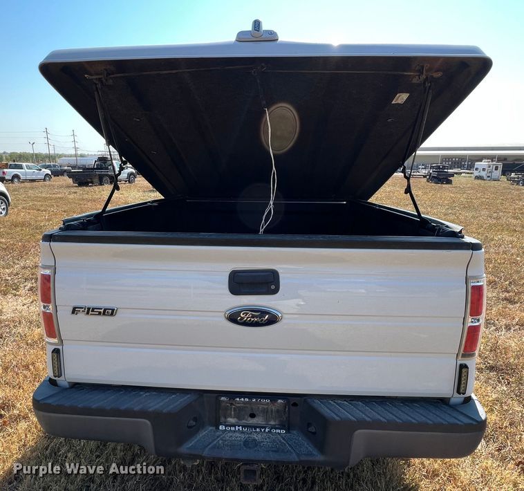 image for item HX9960 2010 Ford F150 XL  SuperCab pickup truck