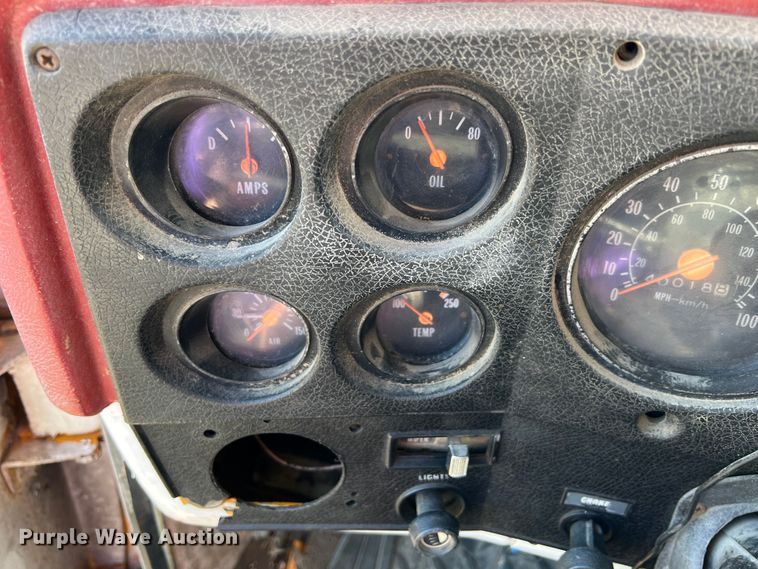 image for item IA9206 1977 Chevrolet C65  flatbed truck