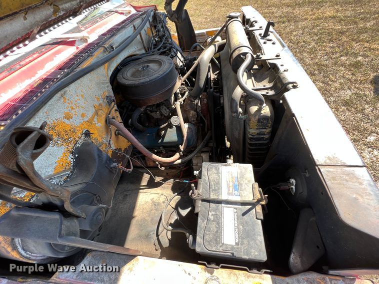 image for item IA9206 1977 Chevrolet C65  flatbed truck