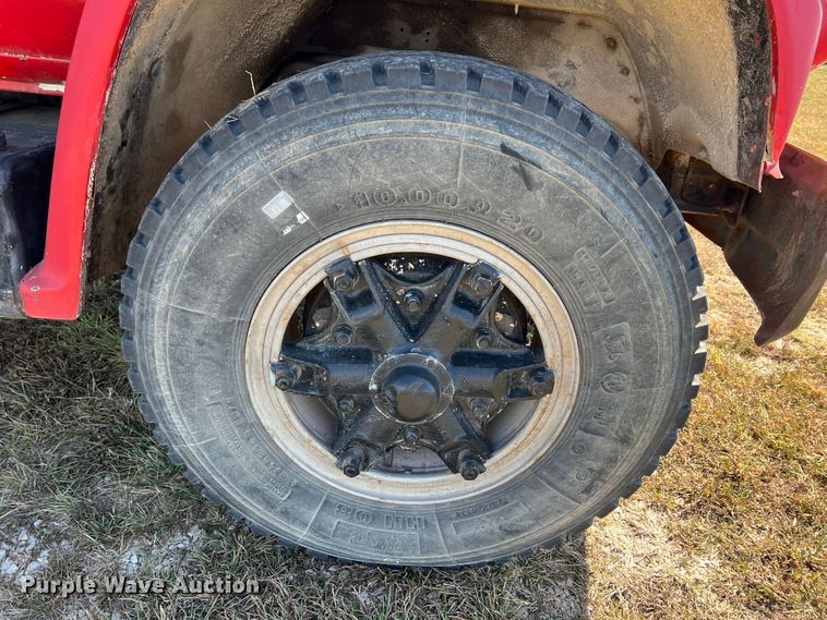 image for item IA9206 1977 Chevrolet C65  flatbed truck