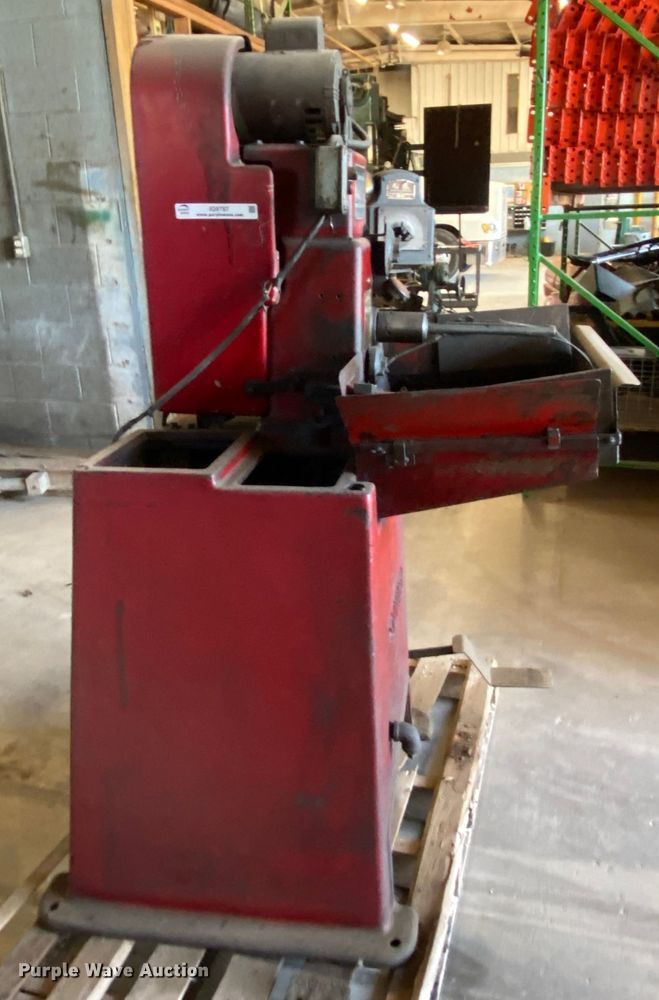 image for item IG9787 Sunnen LBB-1299  precision honing machine