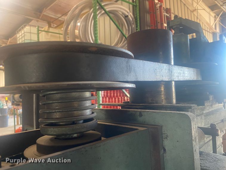 image for item IG9788 Drill press