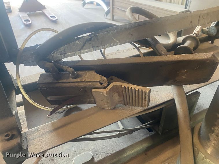 image for item IG9788 Drill press