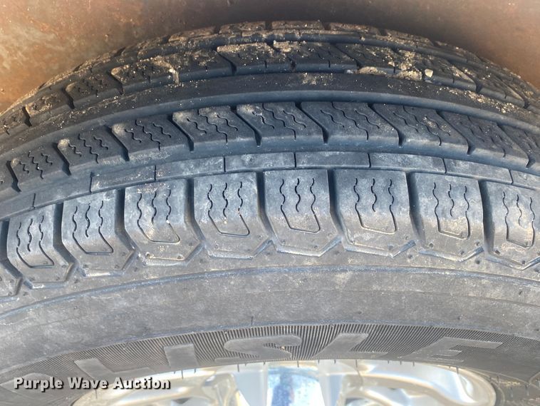 image for item IG9792 2010 United Express  enclosed cargo trailer