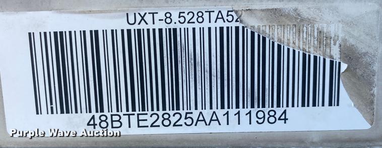 image for item IG9792 2010 United Express  enclosed cargo trailer