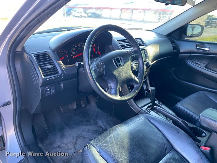 image for item JA9039 2004 Honda Accord