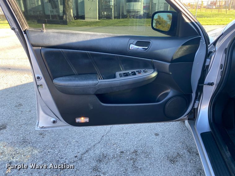 image for item JA9039 2004 Honda Accord