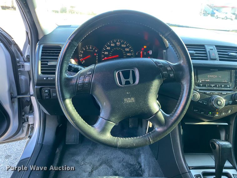 image for item JA9039 2004 Honda Accord