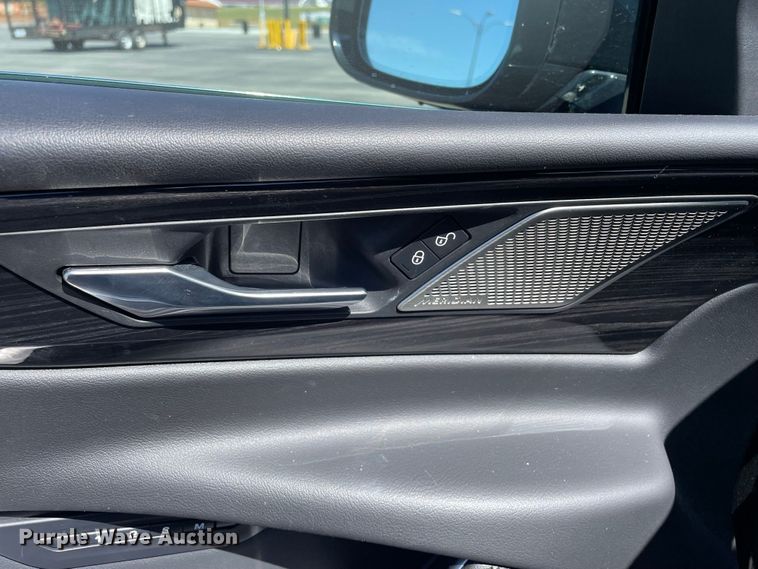 image for item JC9919 2020 Jaguar P250 XE