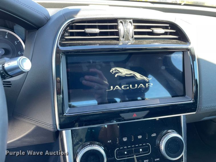 image for item JC9919 2020 Jaguar P250 XE