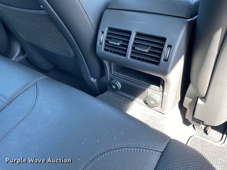 image for item JC9919 2020 Jaguar P250 XE