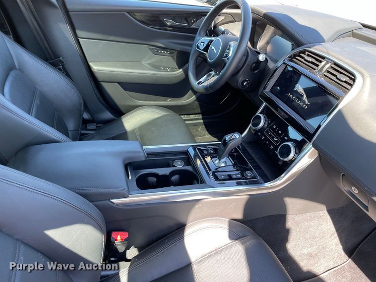 image for item JC9919 2020 Jaguar P250 XE