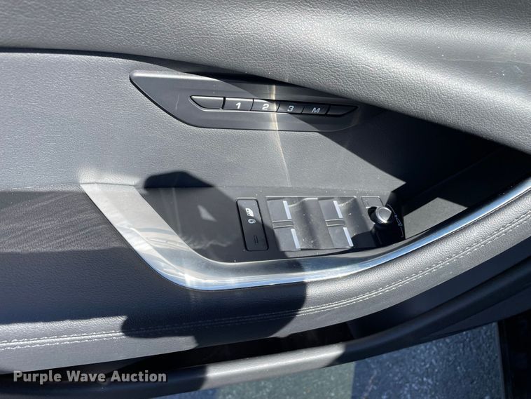 image for item JC9919 2020 Jaguar P250 XE