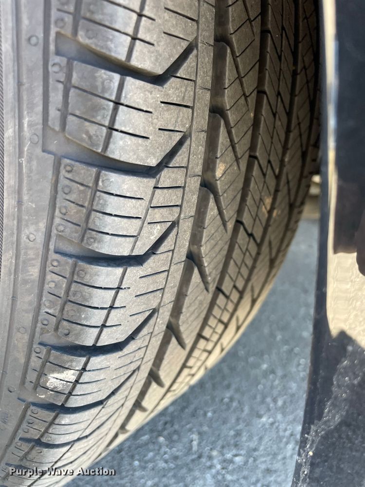 image for item JC9919 2020 Jaguar P250 XE