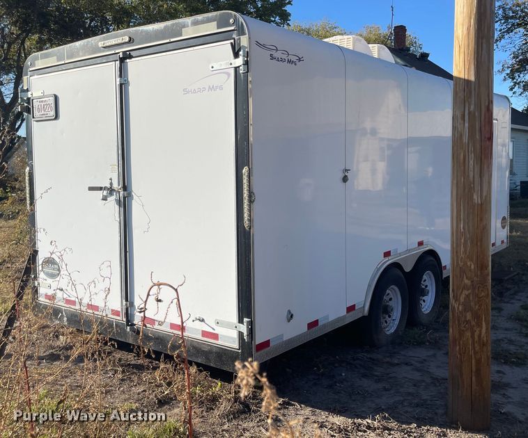 image for item JD9211 2013 Sharp  spray foam trailer