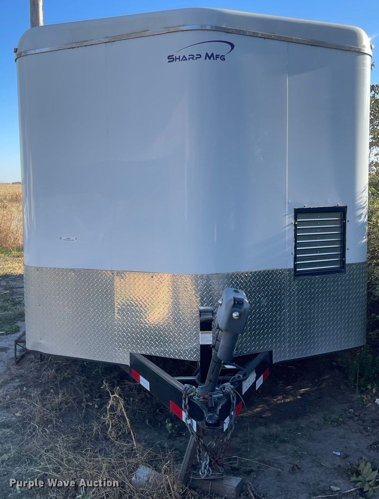 image for item JD9211 2013 Sharp  spray foam trailer