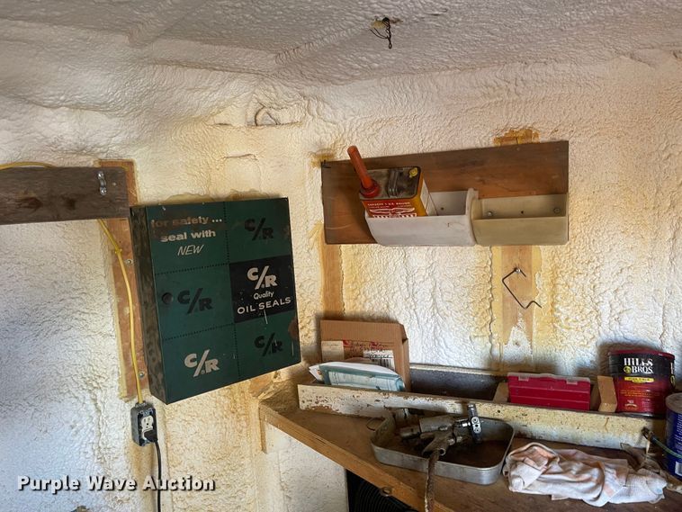 image for item JD9211 2013 Sharp  spray foam trailer