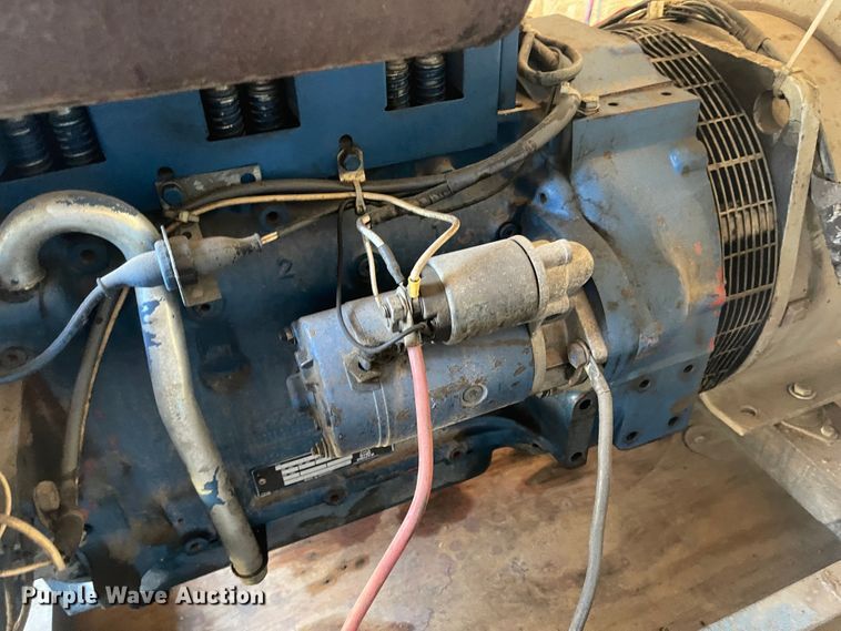 image for item JD9211 2013 Sharp  spray foam trailer