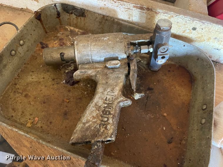 image for item JD9211 2013 Sharp  spray foam trailer