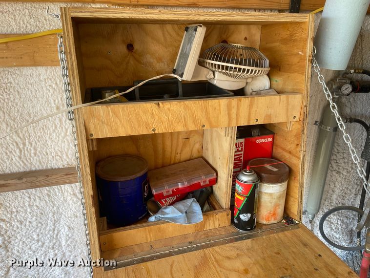 image for item JD9211 2013 Sharp  spray foam trailer