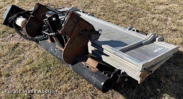 image for item JD9212 End gate lift